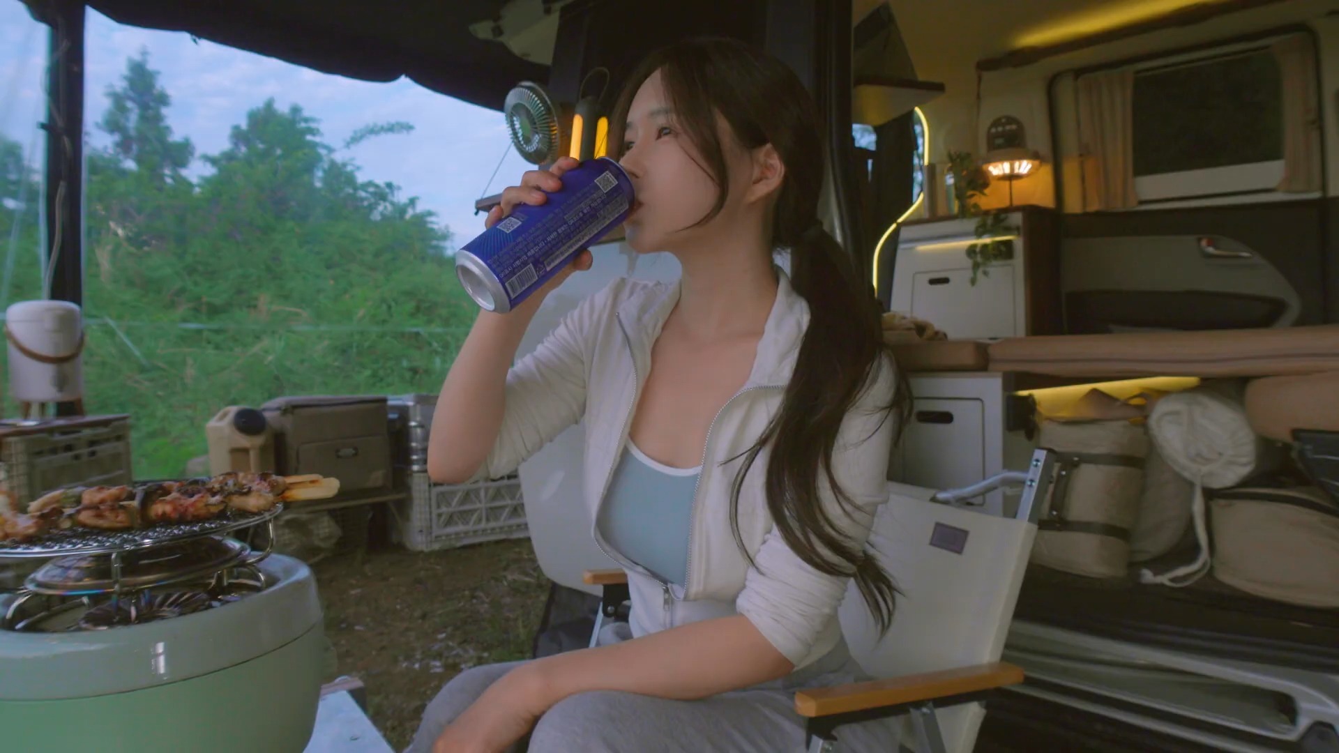 （辉煌60载 魅力新西藏）拉萨河畔三有村有个“幸福驿站”